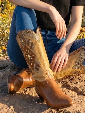 Vintage Buttero Southwestern Leather Size EU 39.5 Low Heels Tall Cowgirl Boots